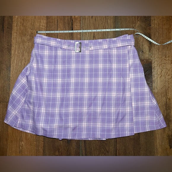 Hot Topic Lavender and Pink Plaid Skirt - Picture 2 of 4